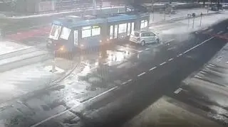 W bagażniku auta znajdował się uprowadzony mężczyzna