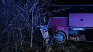 Tragiczne zderzenie osobówki z autokarem