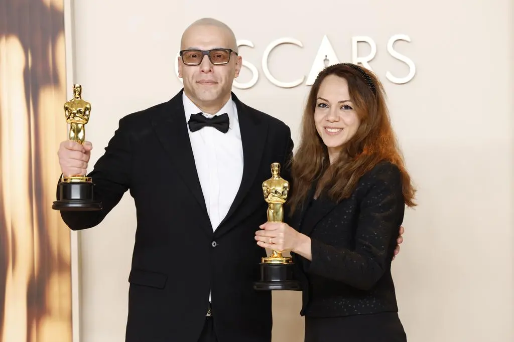 Hossein Molayemi, Shirin Sohani