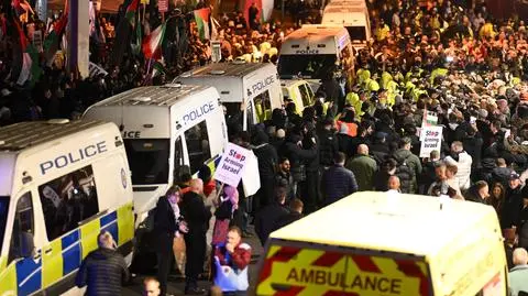 Protesty przed meczem Aston Villa - Maccabi Tel Awiw