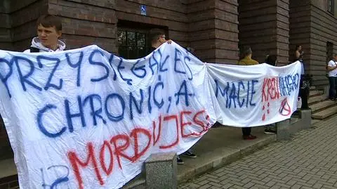 Protest przed wrocławską komendą po śmierci 25-letniego Dmytra