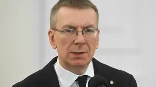 Polityczny zwrot na Łotwie