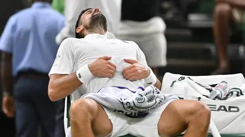 Djoković cierpiał. Tajemnicze problemy Serba 