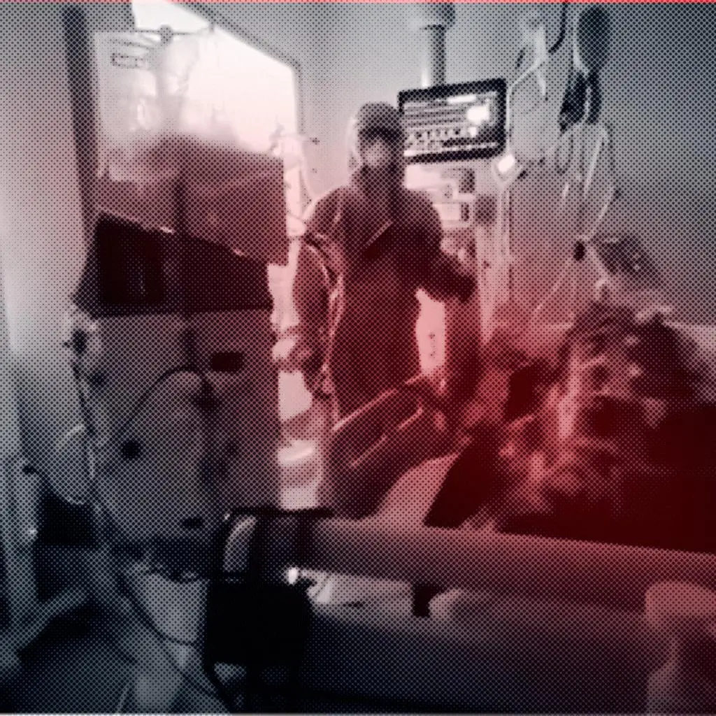 1607459