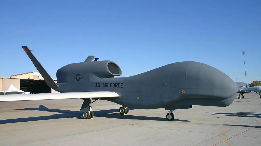 Superdron Global Hawk (zdjęcie archiwalne)