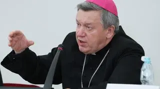 Arcybiskup: Musimy być ponad podziałami. Inaczej nie zbudujemy mostów