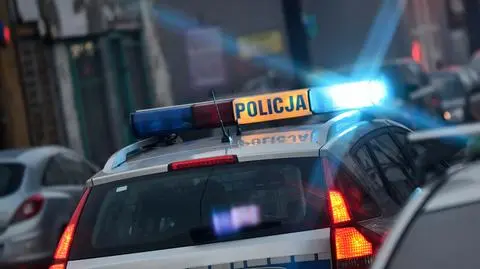 Motocyklista potrącił policjanta i uciekł