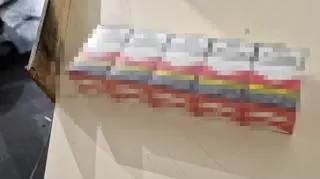 Służby zlikwidowały nielegalne wytwórnie wyrobów tytoniowych