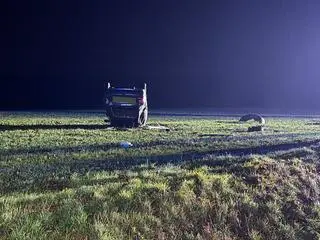 Wypadek na Dolnym Śląsku, kierowca oddalił się z miejsca zdarzenia