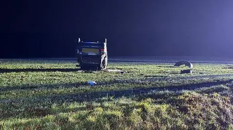 Wypadek na Dolnym Śląsku, kierowca oddalił się z miejsca zdarzenia