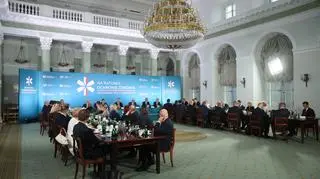 Dwa szczyty, jeden kryzys. Lekarze: w kilka godzin systemu nie uzdrowimy