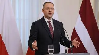 Prezydent o MiG-ach: nie dostałem oficjalnej informacji. Szef MON: ten temat był poruszany
