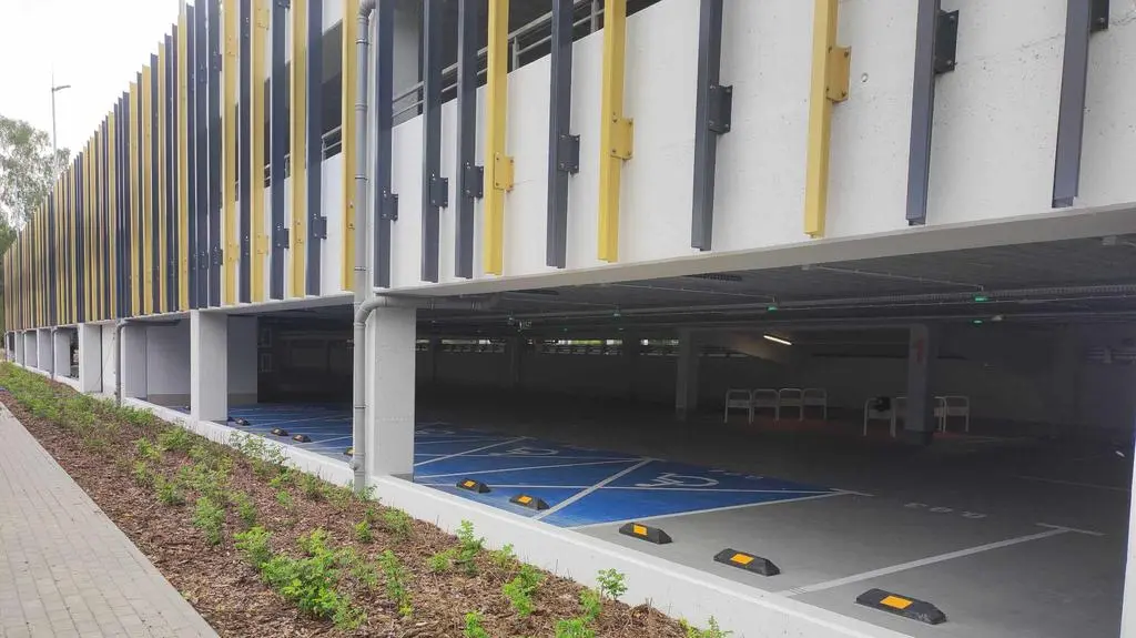 W Toruniu od 1 września miały zacząć działać dwa parkingi Park&Ride