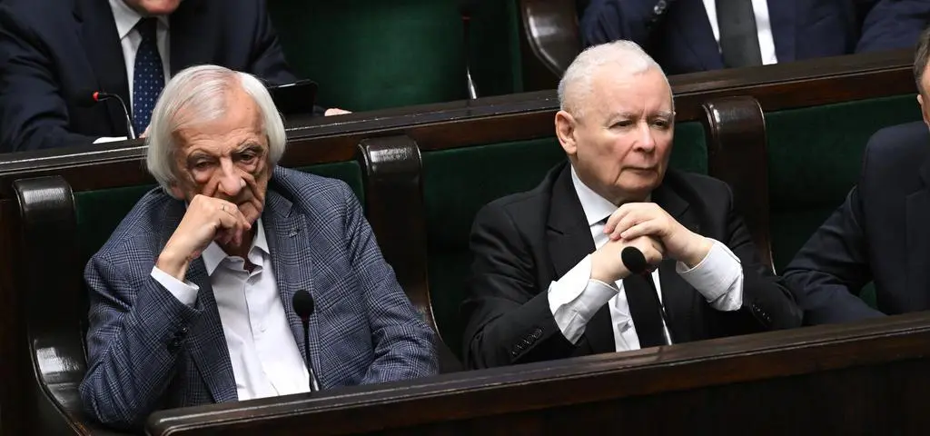 "Sami się wpakowaliśmy". Jak PiS "połyka żabę" 