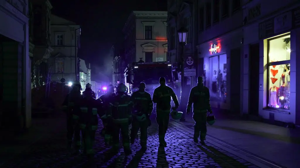 Strażacy w drodze na akcję