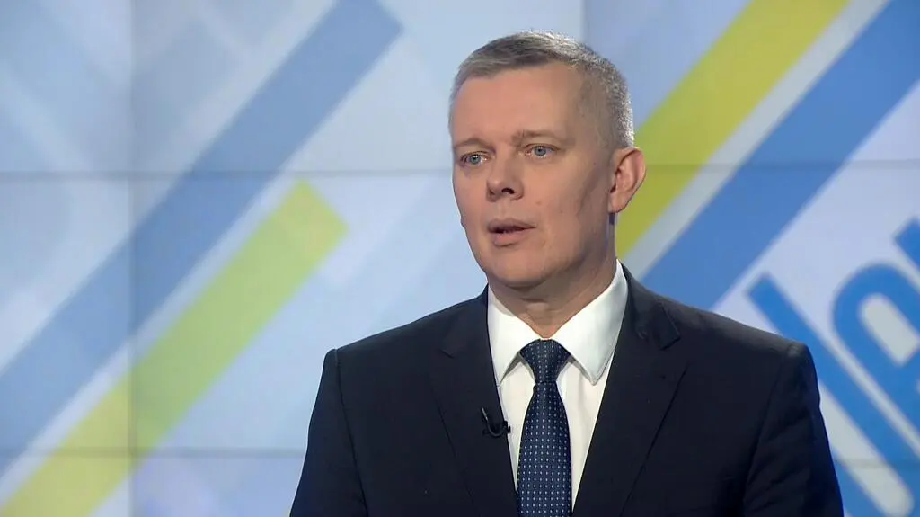 Siemoniak: Clinton jest obliczalna, Trump nie