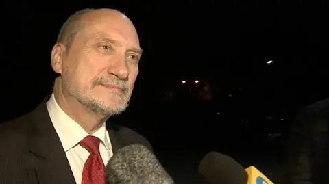 Macierewicz o wydarzeniach po katastrofie smoleńskiej