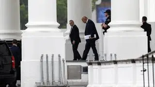 Przeanalizowali, jak słowa Trumpa wpływały na rynki