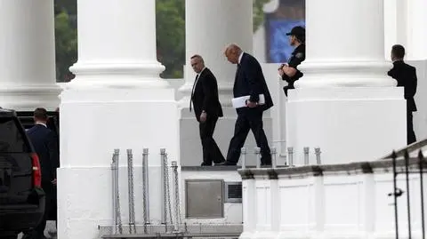 Donald Trump pod Białym Domem