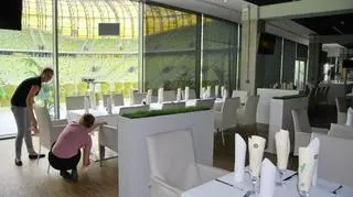 Do meczu przygotowuje się również catering 