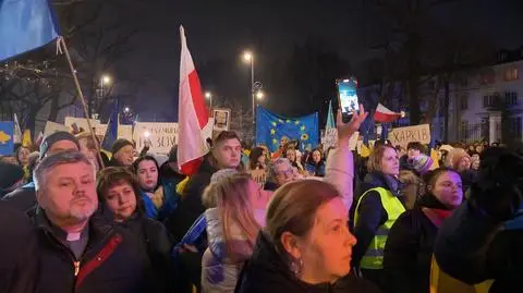 Demonstracja w rocznicę wybuchu wojny w Ukrainie 