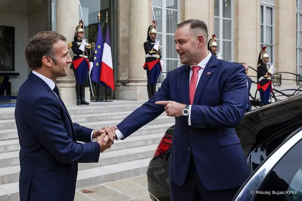 Karol Nawrocki Emmanuel Macron
