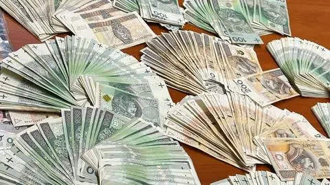 Oszukiwali metodą "na pracownika banku". Pięć osób stanie przed sądem