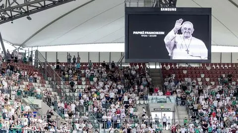 Ekstraklasa zdecydowała, co z meczami w dniu żałoby