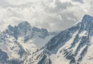 Trzy ofiary śmiertelne lawin w Alpach. Wśród nich Polak
