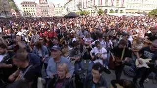 Rynek pękał w szwach 