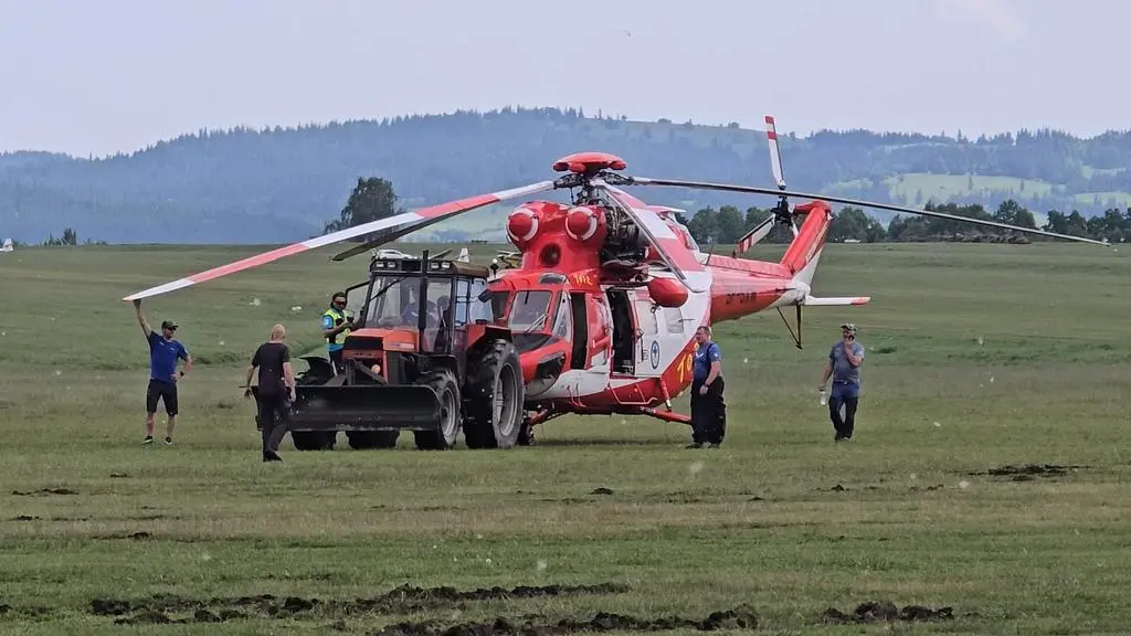 śmigłowiec lądował awaryjnie