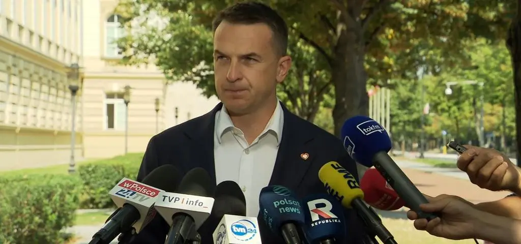 Wypadek na Węgrzech. Konferencja rzecznika rządu