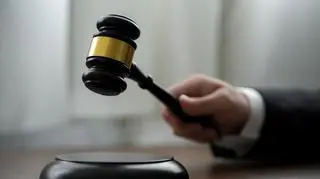 Sztuczna inteligencja w sądzie: fałszywe cytaty i nieistniejące nazwiska