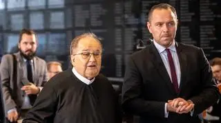 Prezes IPN Karol Nawrocki z ojcem dyrektorem Tadeuszem Rydzykiem w 2022 roku 