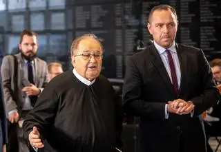 Pieniądze na walkę z przestępczością wydane na "ochronę chrześcijan"