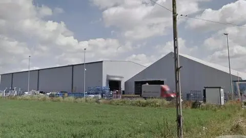 Do zdarzenia doszło w jednej z hal przy ulicy Spacerowej