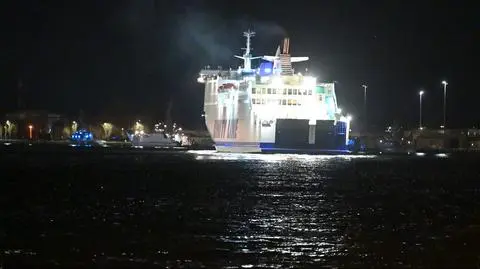 Z promu wypadł człowiek