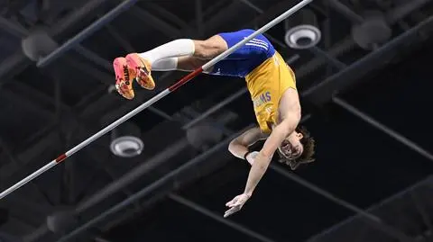 Duplantis w swojej lidze podczas halowych mistrzostw świata