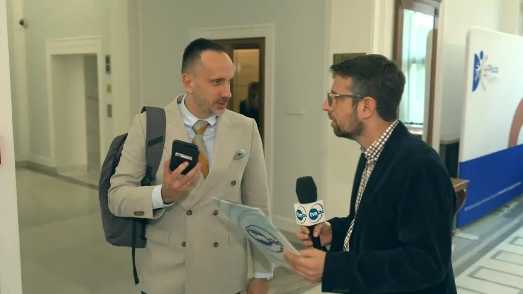 janusz Kowalski - reportaż CNB 