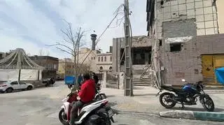 "Każdy, kto twierdzi, że się nie boi, kłamie". Reporter pokazał, jak żyją w Teheranie