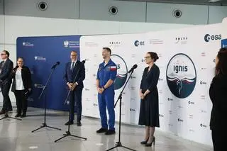 Polski astronauta, członek załogi misji Axiom-4 dr Sławosz Uznański-Wiśniewski już w Warszawie
