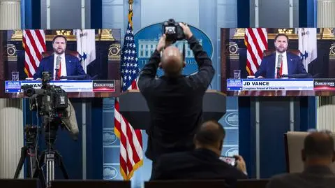 Wiceprezydent J.D. Vance poprowadził program Charliego Kirka