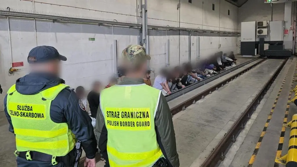 Udaremniona próba przemytu 27. osób