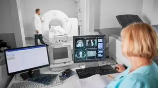 Kiedy tomografia, kiedy rezonans? To musisz wiedzieć o badaniach obrazowych