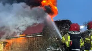 Pożar domu jednorodzinnego pod Zduńską Wolą