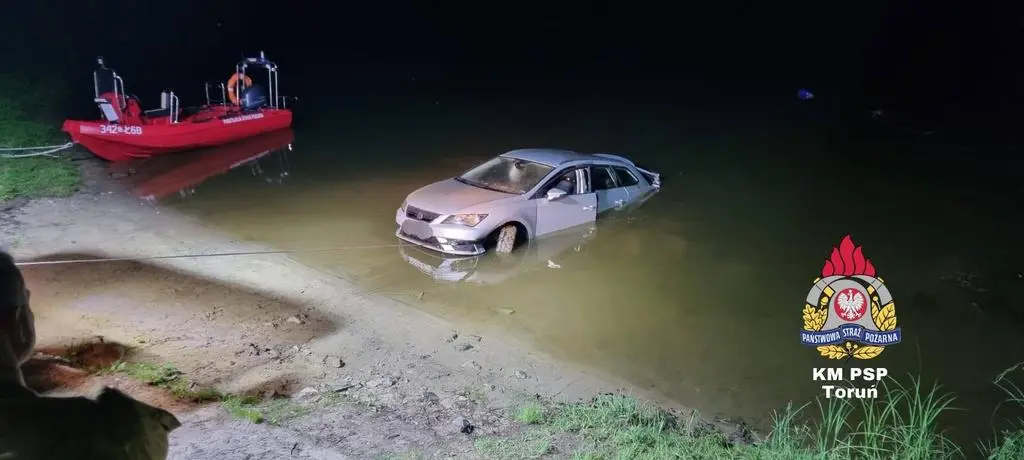 Samochód stoczył się do Wisły