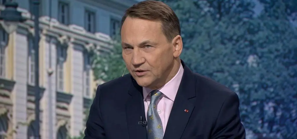 Radosław Sikorsk: Krytykę NATO przez Trumpa wszyscy sojusznicy powinni traktować poważnie 