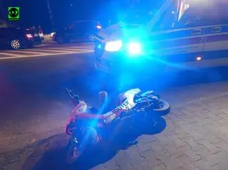 Pijany kierowca wywrócił się na skuterze w Ustce