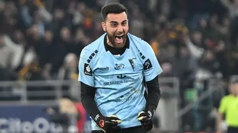 Pogoń kontynuuje doskonałą serię