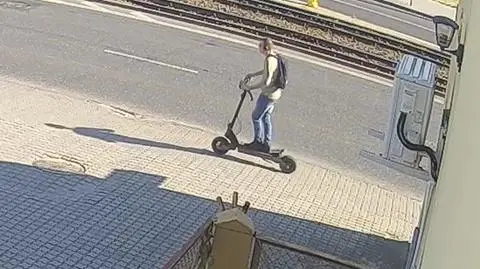 Potrącił na hulajnodze 76-latka, nie udzielił mu pomocy. Szuka go policja